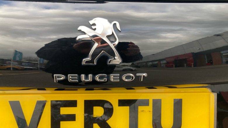 Peugeot 2008 1.2 PureTech Active 5dr Petrol Estate